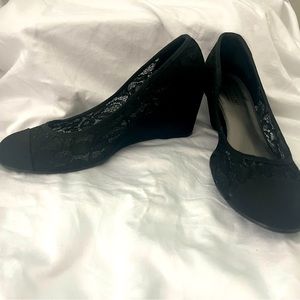 Lace Black 2” Wedges